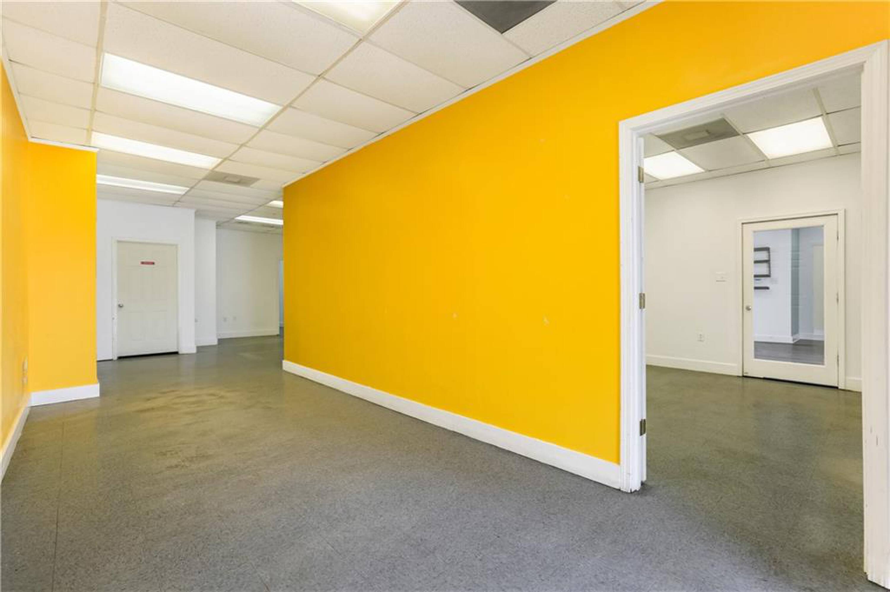 4344 Earhart Blvd, New Orleans, LA 70125