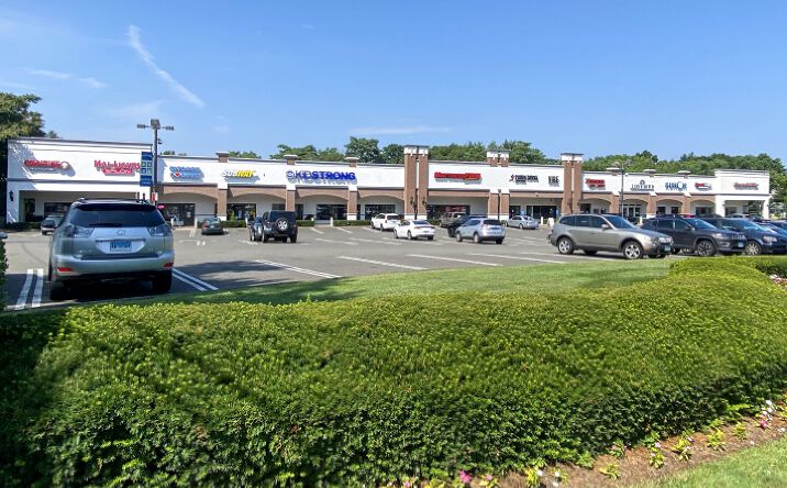 Pictures of Retail property located at 2317 Black Rock Tpke, Fairfield, CT 06825 for lease - image #1