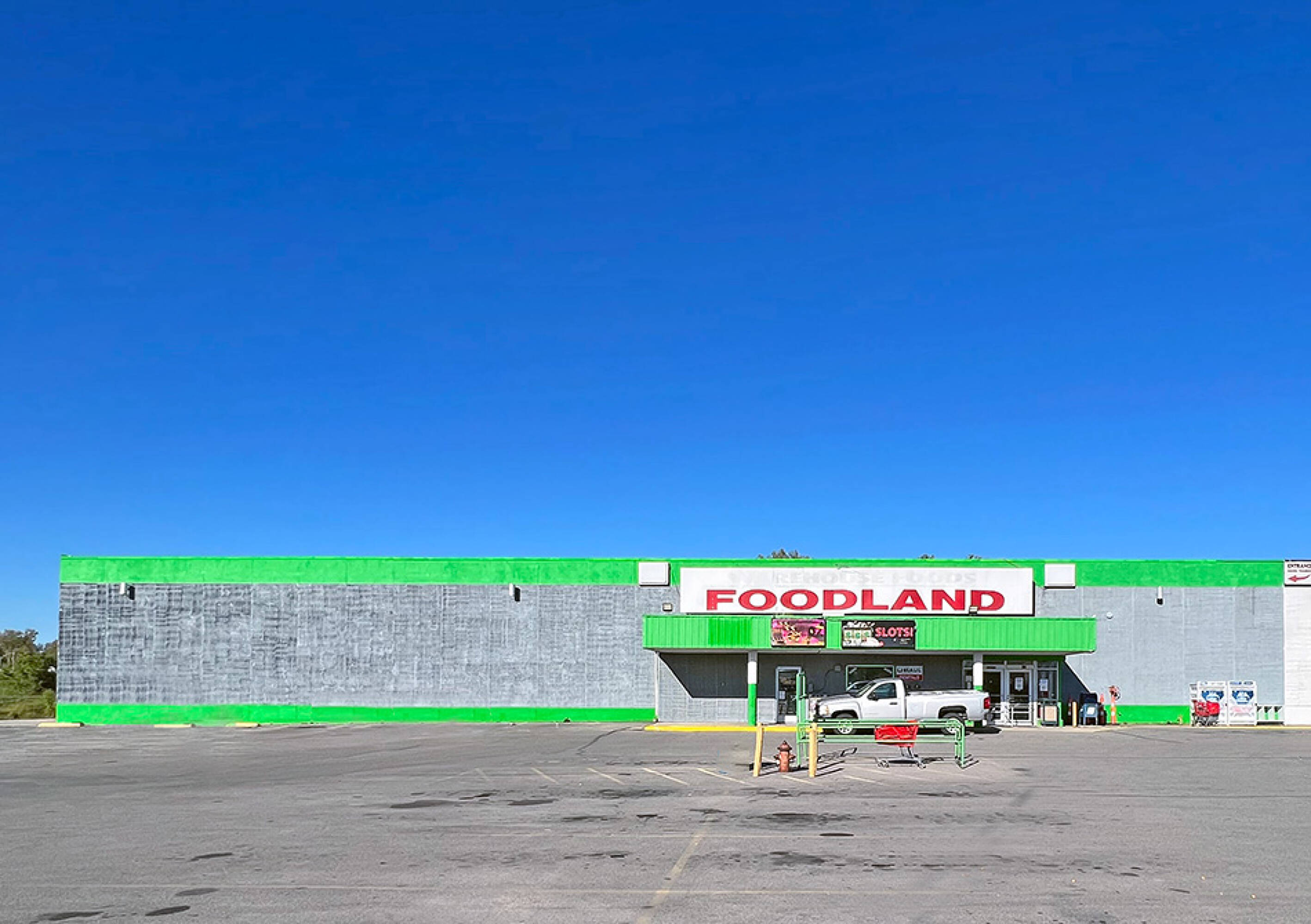 5401 Collinsville Rd, Fairmont City, IL 62201