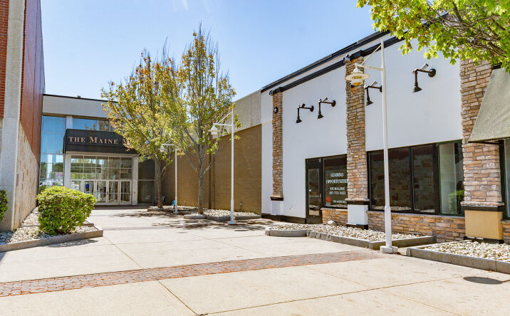 Pictures of Retail property located at 364 Maine Mall Rd, South Portland, ME 04106 for lease - image #1