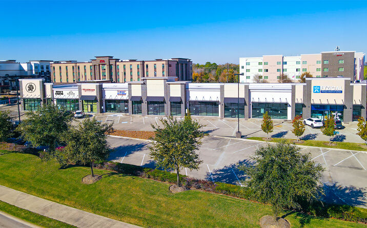Pictures of Retail property located at 18006 Park Row Blvd, Houston, TX 77084 for lease - image #1