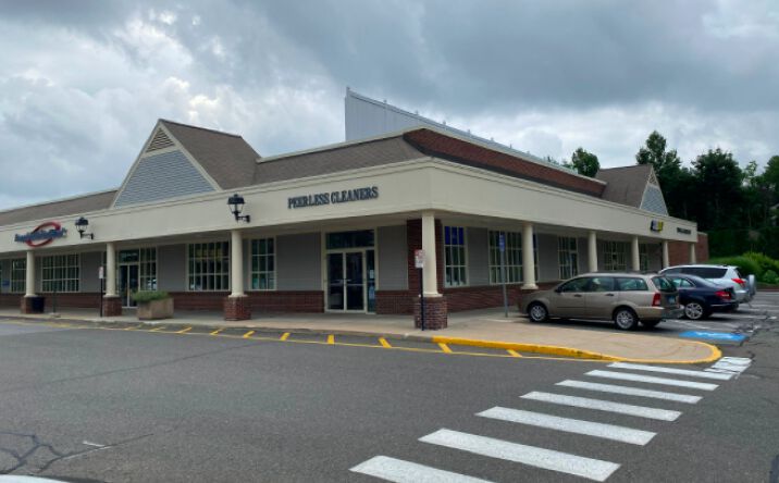 Pictures of Retail property located at 70 Quality St, Trumbull, CT 06611 for lease - image #1