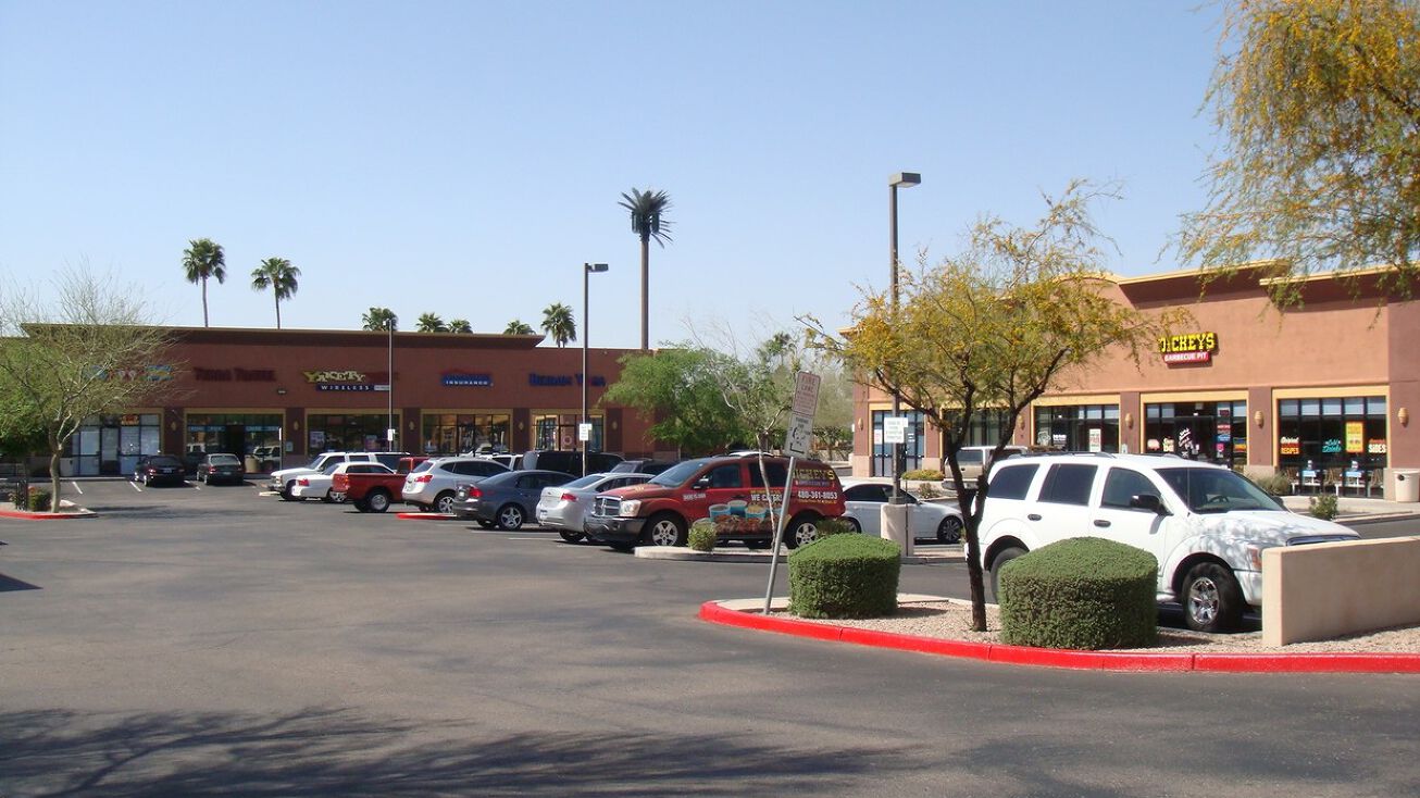 Pictures Of Retail Property Located At 1914 S Power Rd, Mesa, Az 85206 