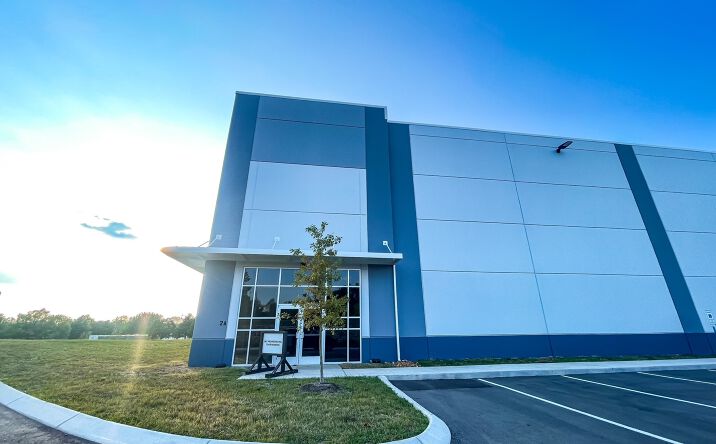 Pictures of Industrial property located at 2 Dell Pkwy, Nashville, TN 37217 for lease - image #1