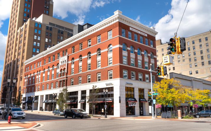 Pictures of Retail property located at 106 W Allegan St, Lansing, MI 48933 for lease - image #1