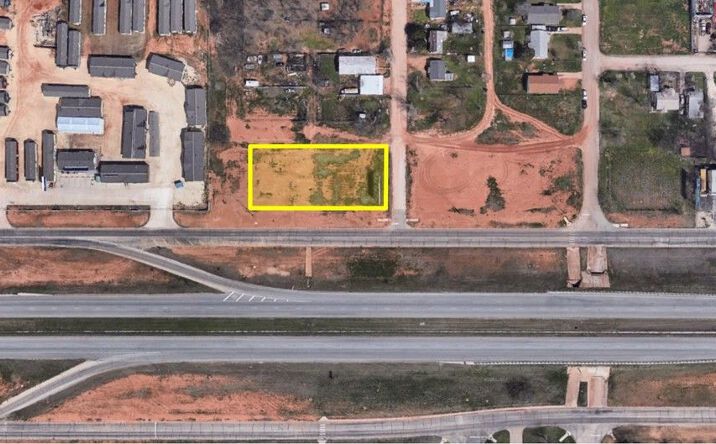 Pictures of Retail, Land property located at 2002 & 2018 W. Overland Trail, Abilene, TX 79601 for lease - image #1