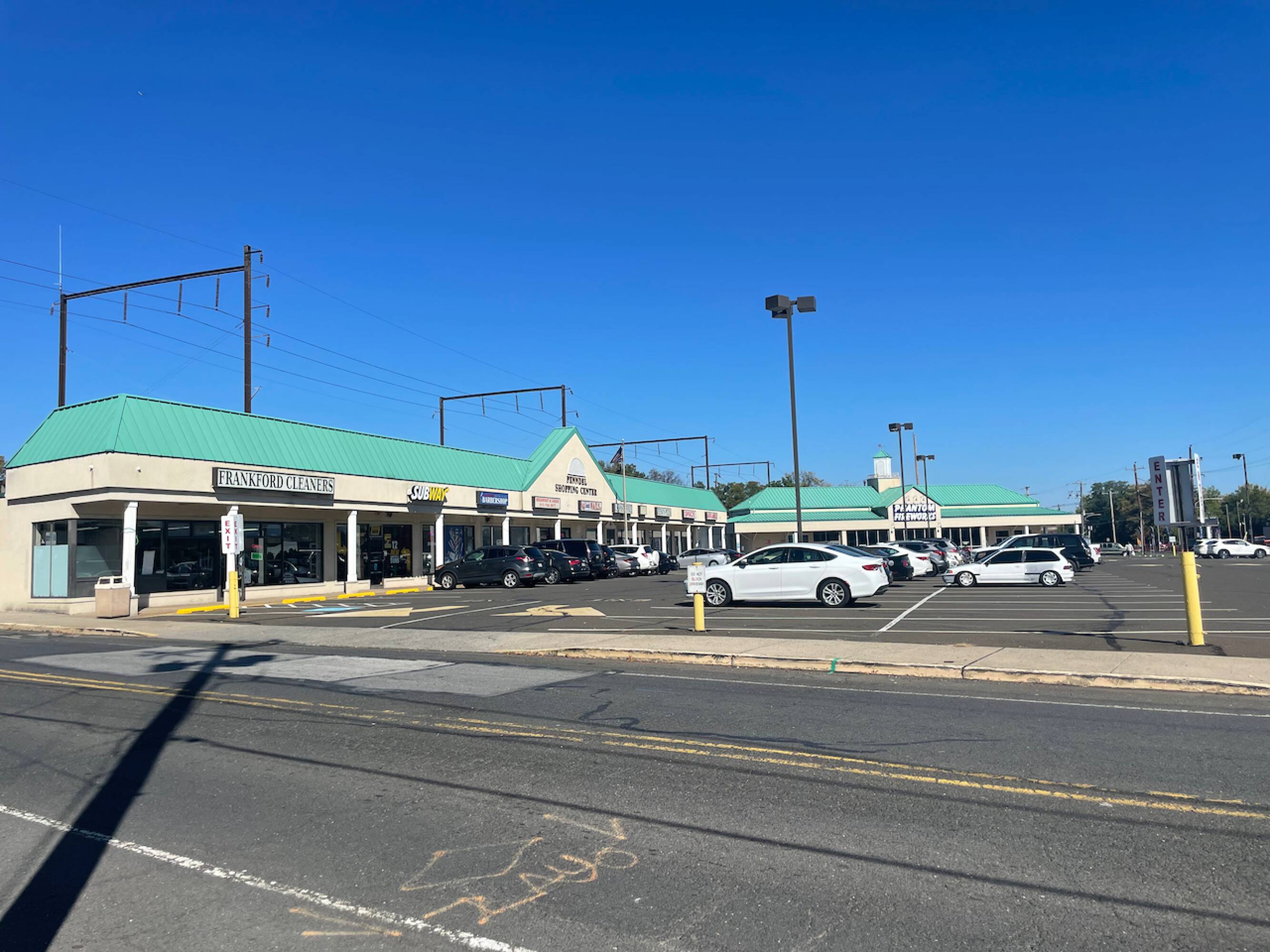 31 Bellevue Ave, Penndel, PA 19047