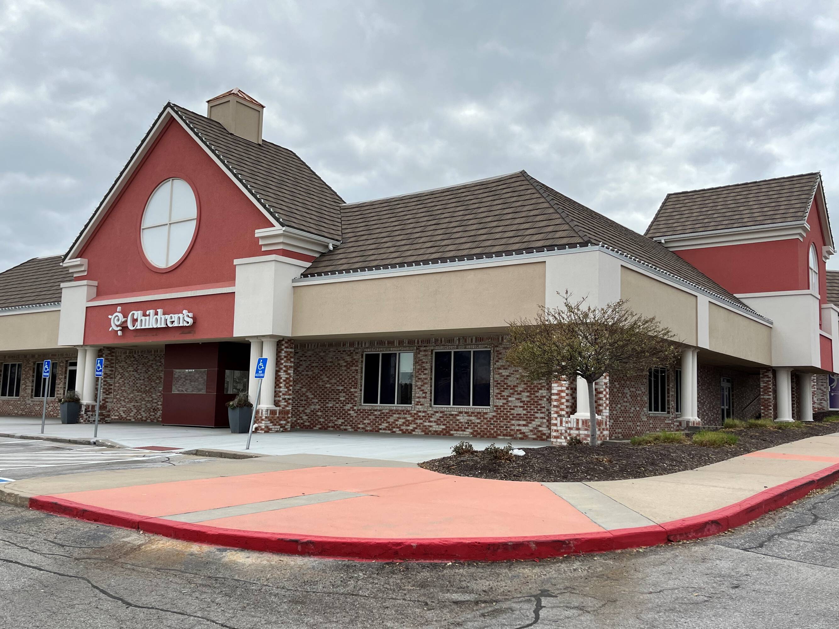 Pierce Plaza, Omaha, NE 68130