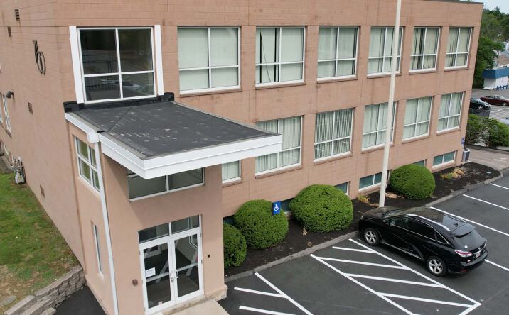 Pictures of Office property located at 760 Chief Justice Cushing Hwy, Cohasset, MA 02025 for lease - image #1