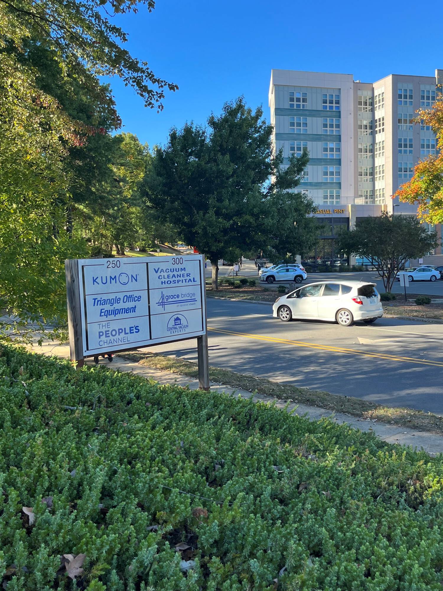 250 S Elliott Rd, Chapel Hill, NC 27514