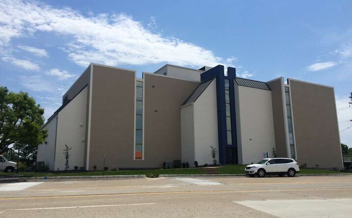 Pictures of Office property located at 2425 Highway 41 North, Evansville, IN 47711 for lease - image #1