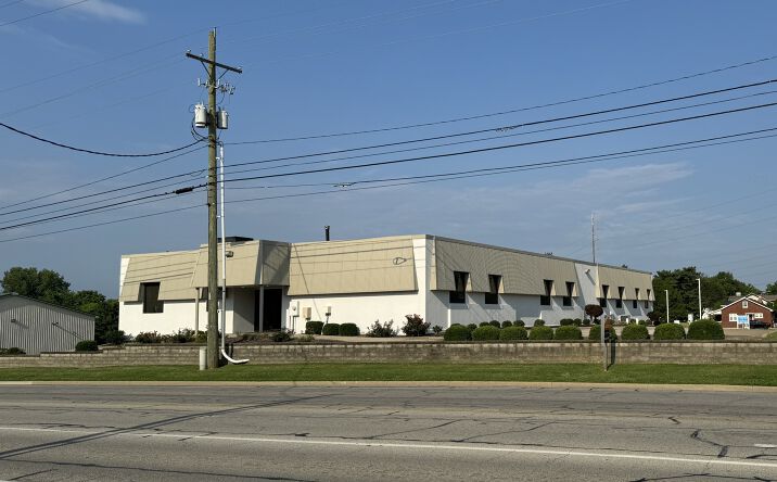 Pictures of Office property located at 2750 N Burkhardt Rd, Evansville, IN 47715 for lease - image #1
