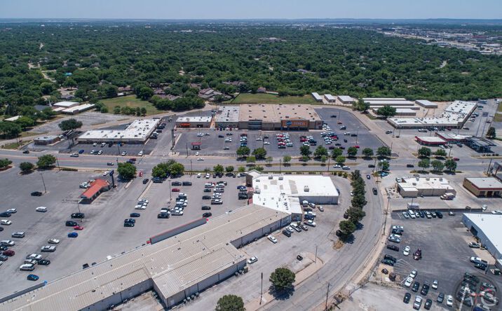 Pictures of Retail, Office property located at 4657 S 14th St, Abilene, TX 79605 for lease - image #1