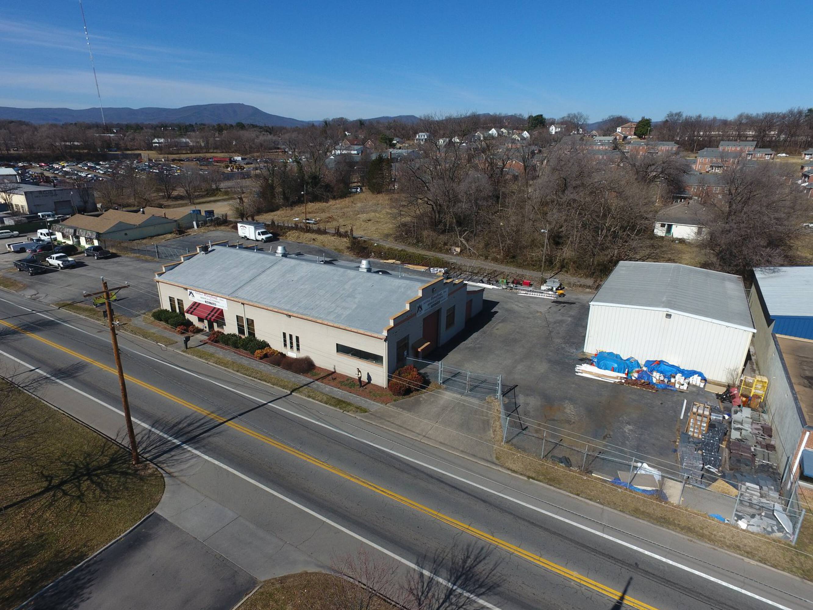 2745 Shenandoah Ave NW, Roanoke, VA 24017