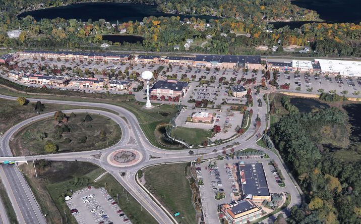 Pictures of Retail, Land property located at 9608 Village Pl Blvd, Brighton, MI 48116 for lease - image #1