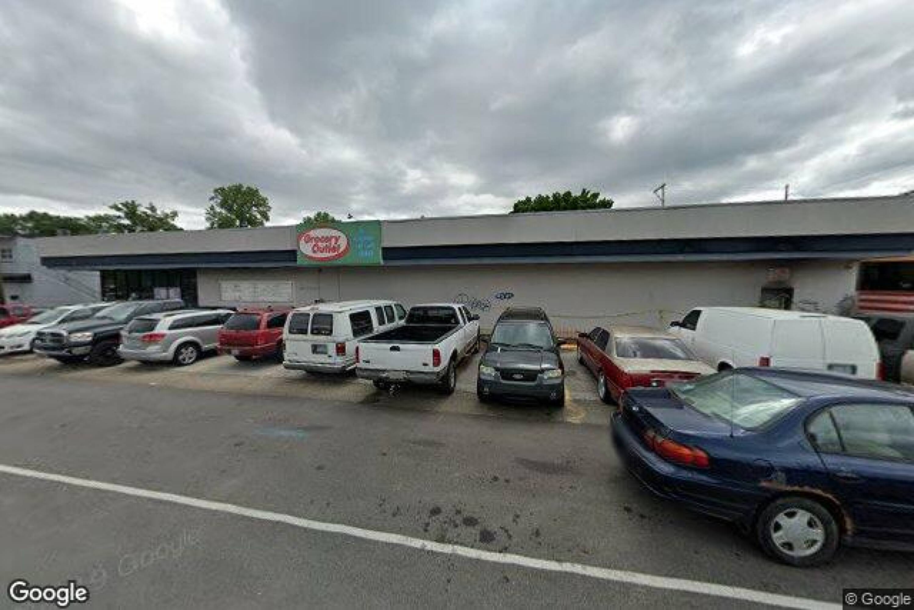 4741 Rockford Plaza, Louisville, KY 40216