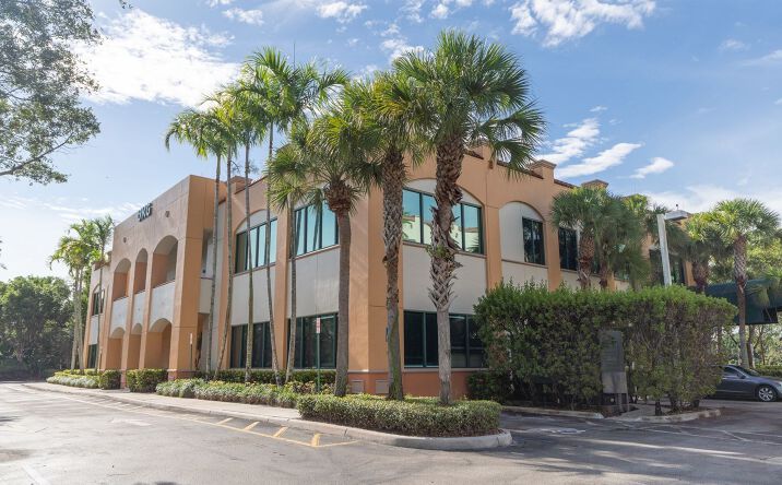 Pictures of Office property located at 2002 Ultimate Way, Weston, FL 33326 for lease - image #1
