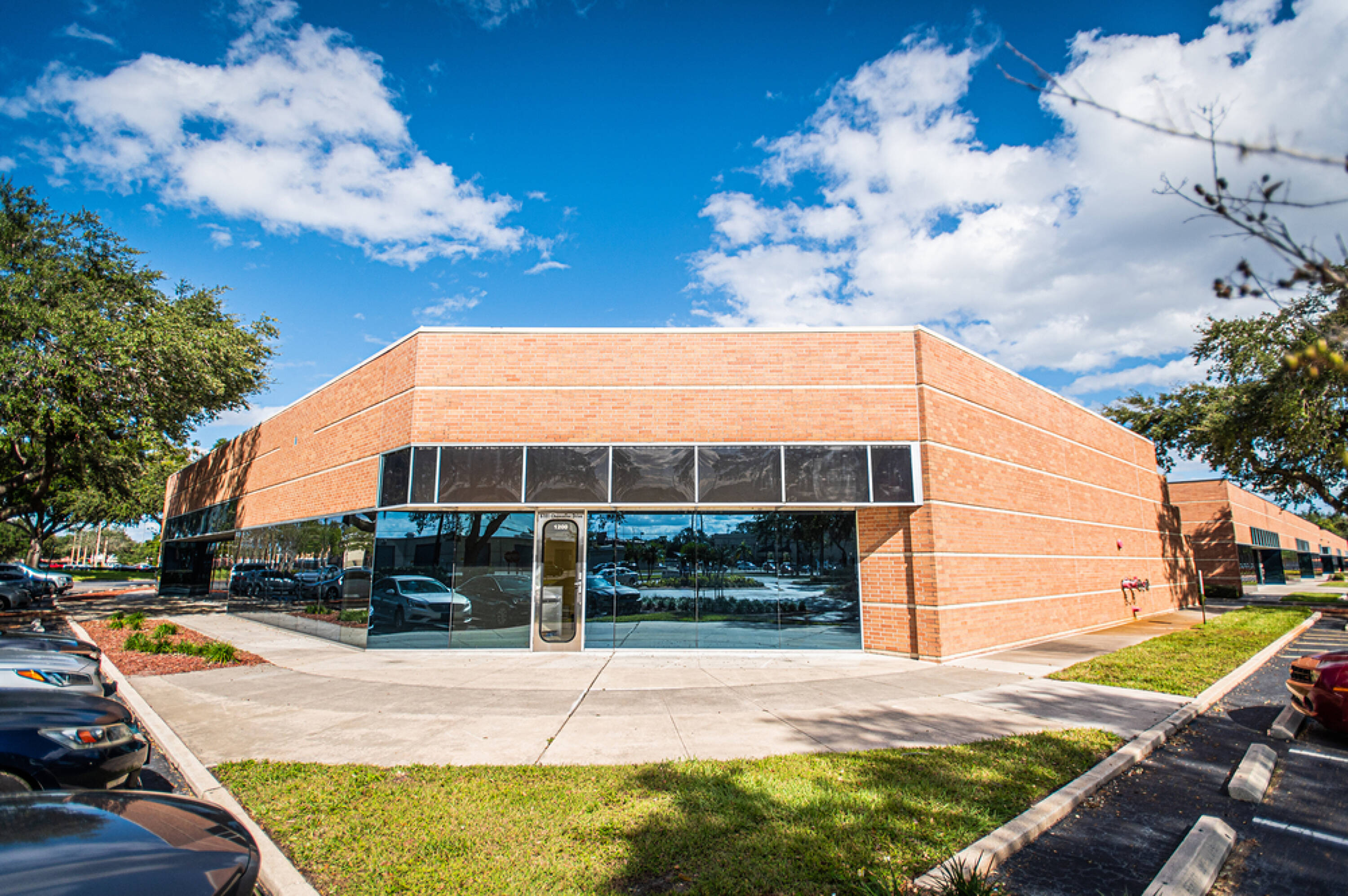 61016251 Chancellor Drive, Orlando, FL 32809