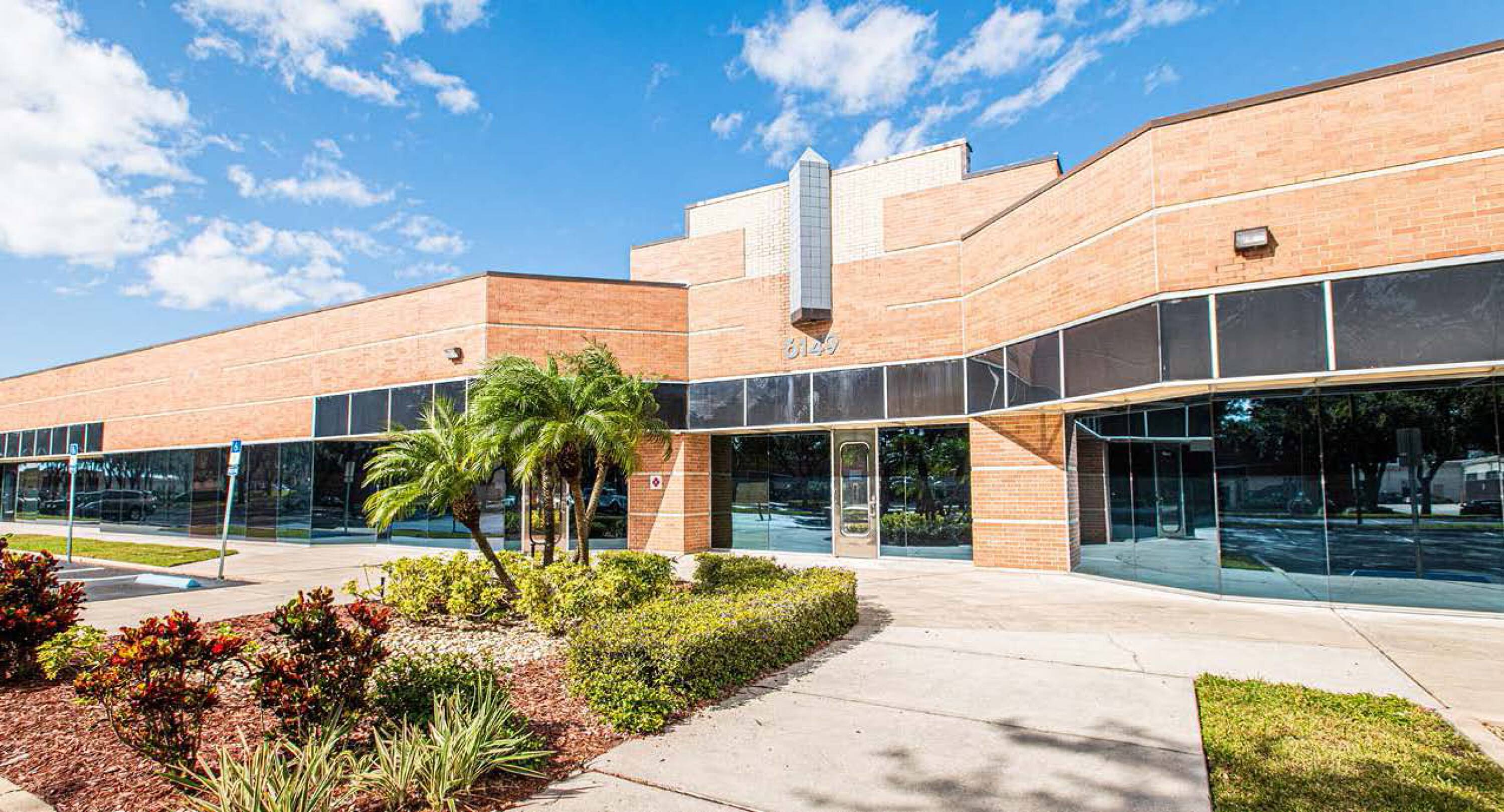 61016251 Chancellor Drive, Orlando, FL 32809