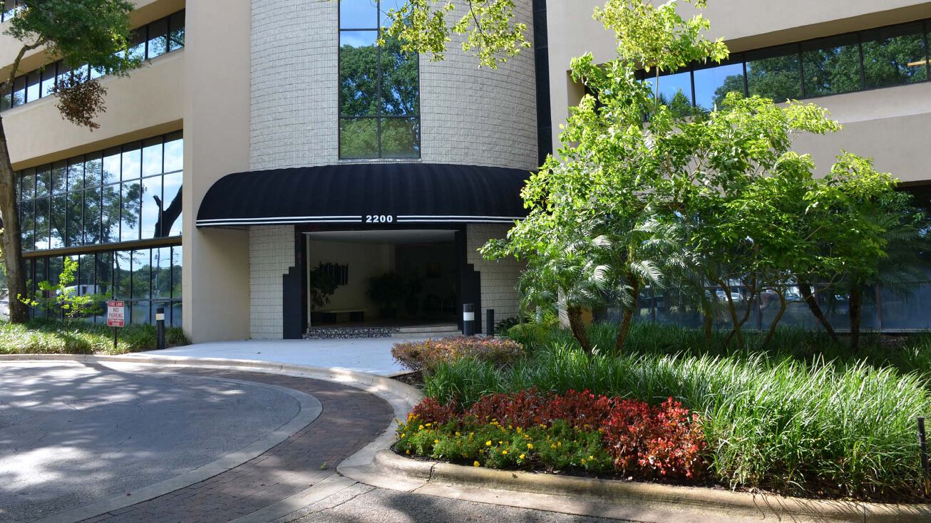 2200 Lucien Way, Maitland, FL 32751 Office Space for Lease Lake