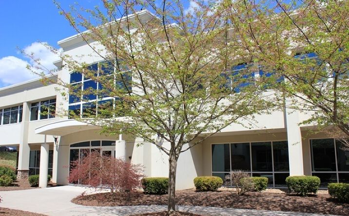 Pictures of Office property located at 4709 Papermill Drive Northwest, Knoxville, TN 37909 for lease - image #1