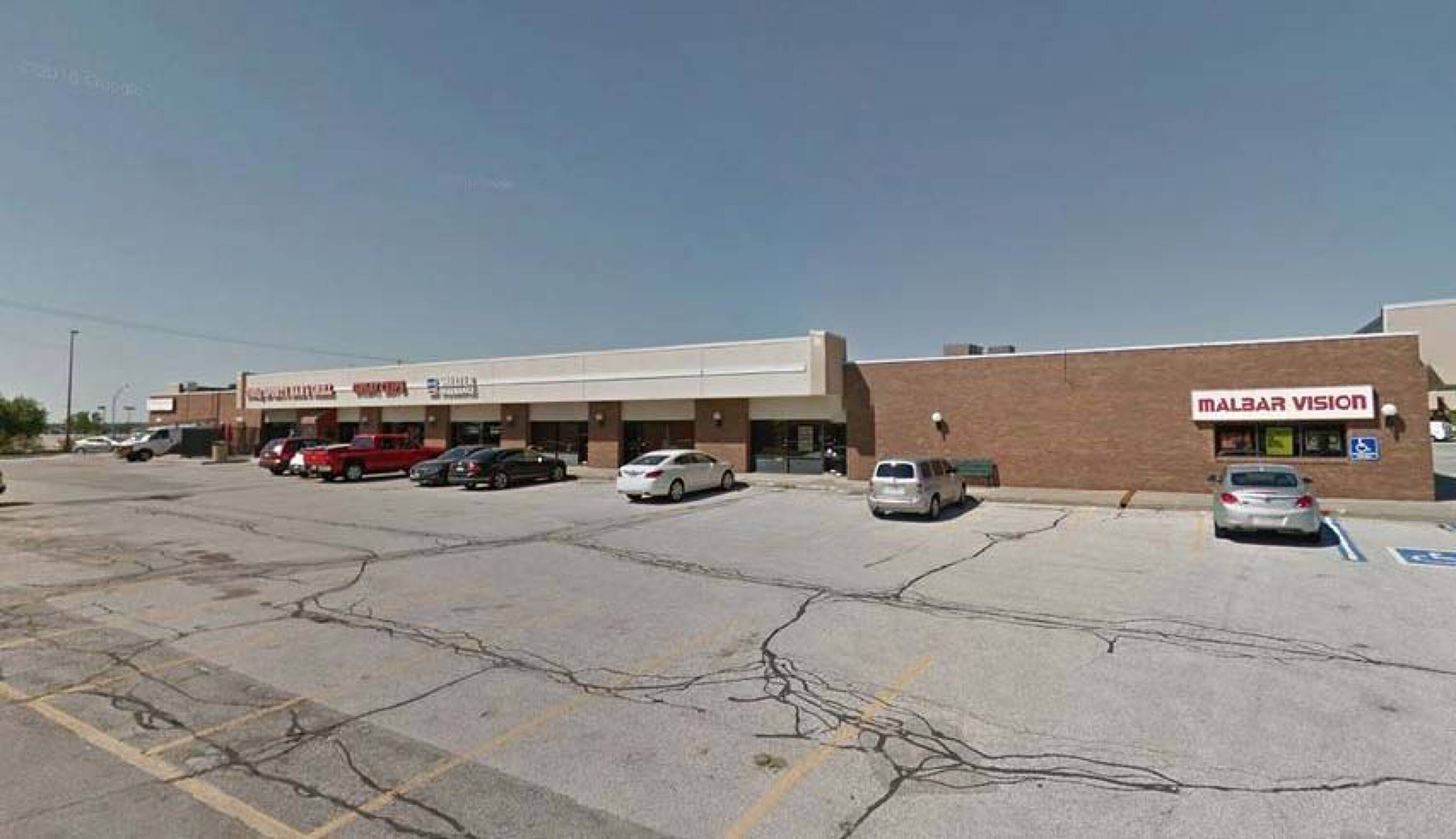 80008110 South 84th Street, La Vista, NE 68128