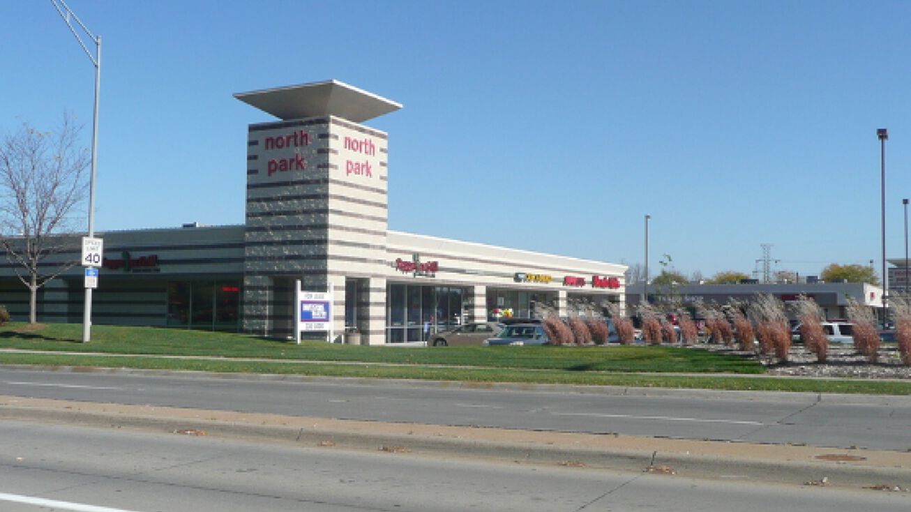 120th & Blondo NE, Omaha, NE 68164 Retail Space for Lease North