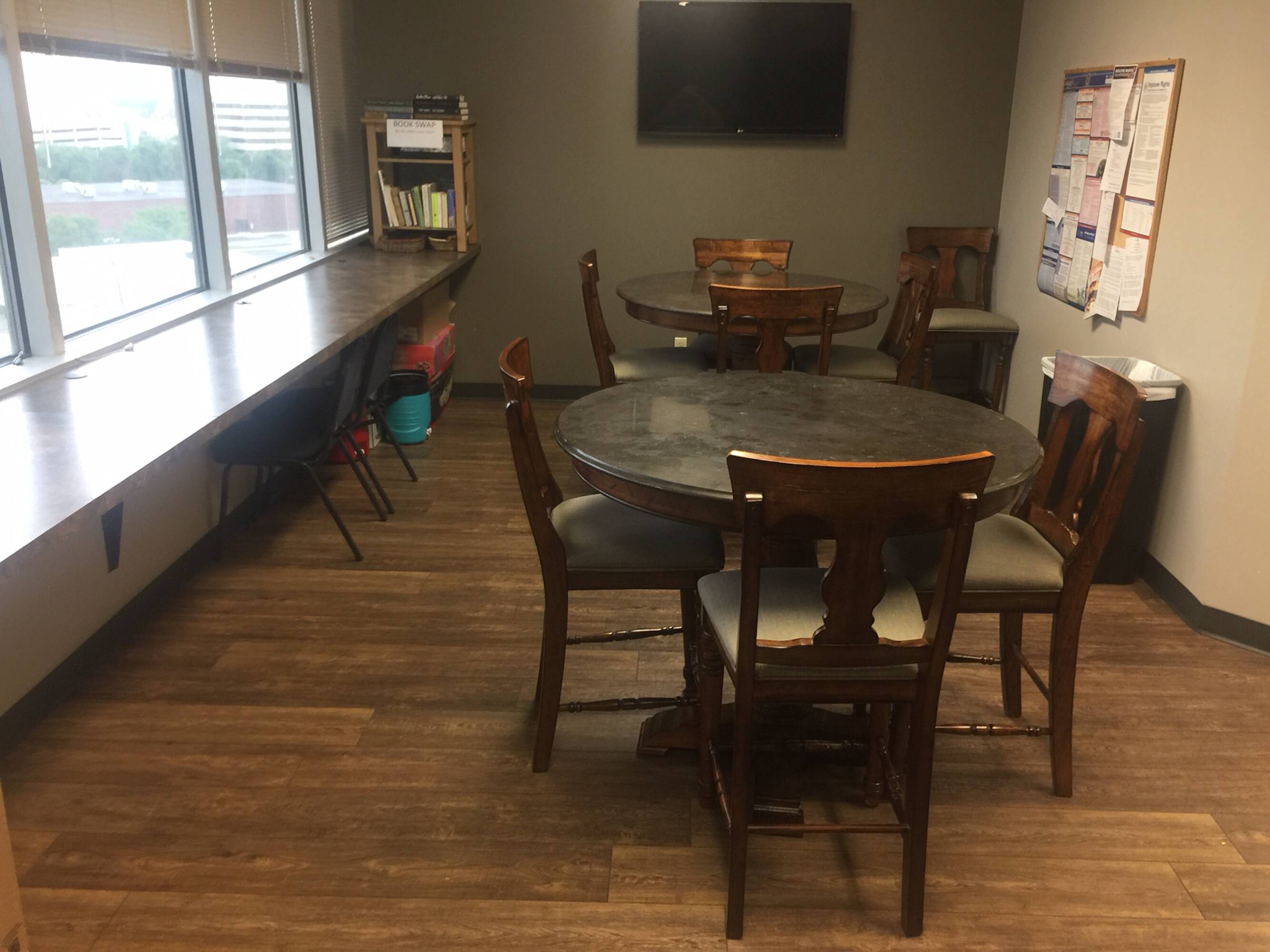 345 Riverview St, Wichita, KS 67203