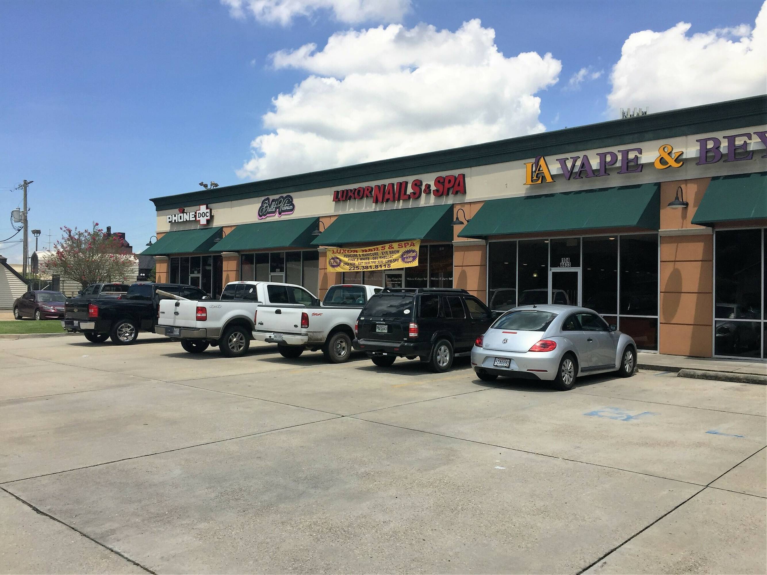 4433 Perkins Rd, Baton Rouge, LA 70808