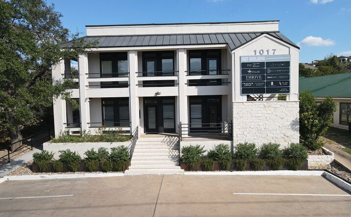 Pictures of Office, Retail property located at 1017 Ranch Rd 620 S, Lakeway, TX 78734 for lease - image #1