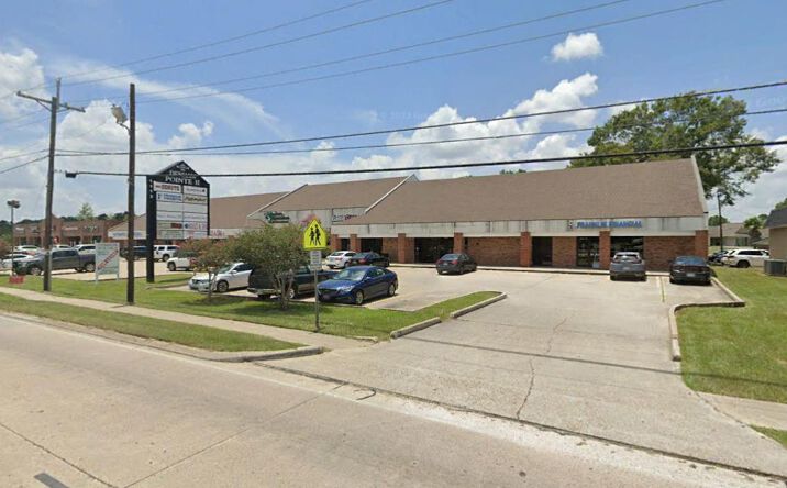 Pictures of Retail, Office property located at 1113 S Range Ave, Denham Springs, LA 70726 for lease - image #1