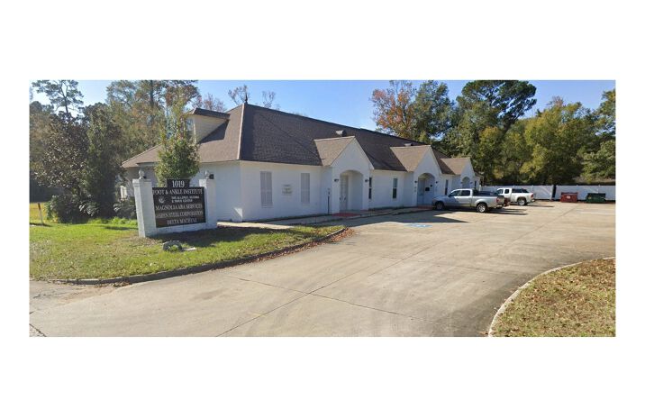 Pictures of Office property located at 1019 N Range Ave, Denham Springs, LA 70726 for lease - image #1