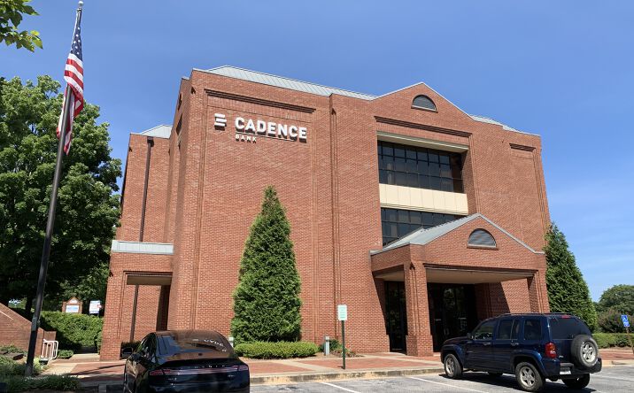 Pictures of Office property located at 500 Jesse Jewell Pkwy, Gainesville, GA 30501 for lease - image #1