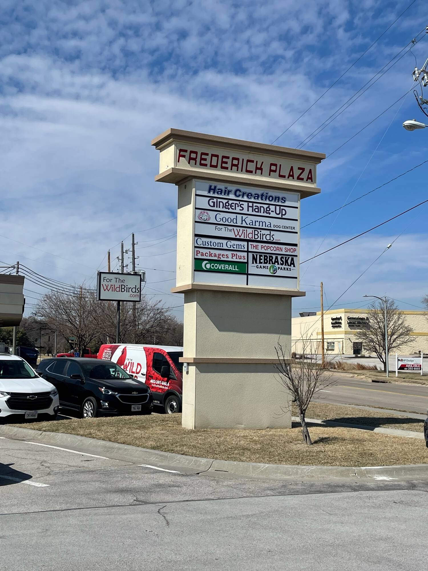 8505 Frederick St, Omaha, NE 68124