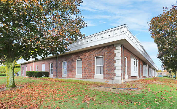Pictures of Office property located at 7 N Washington St, Plainville, CT 06062 for lease - image #1