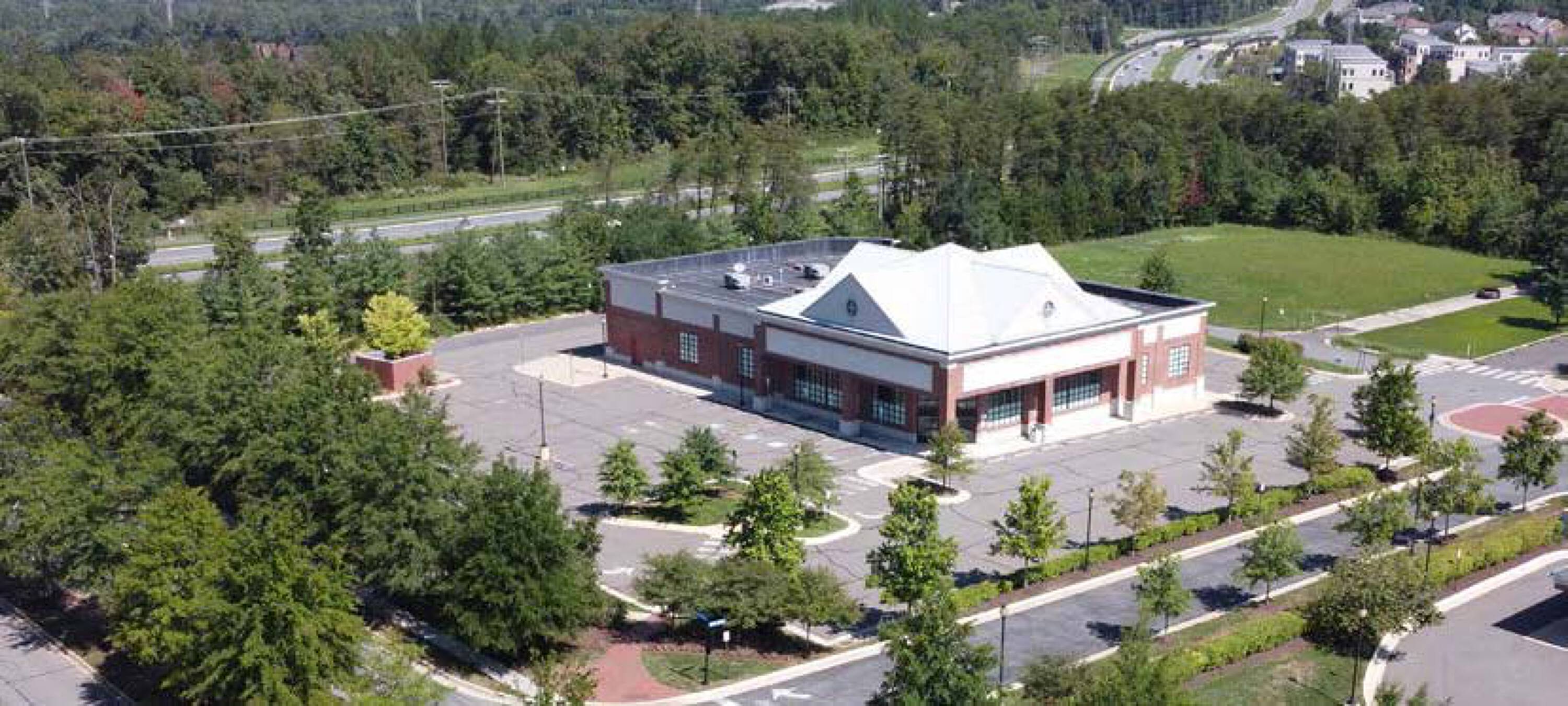 42910 Winkel Drive, Ashburn, VA 20147