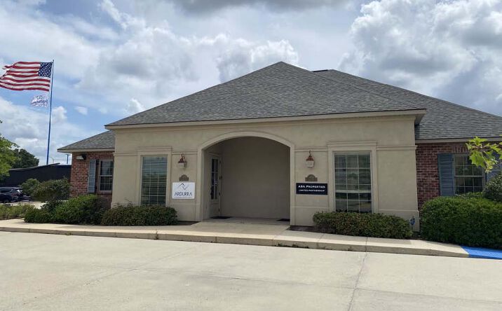 Pictures of Office property located at 9619 Interline Ave, Baton Rouge, LA 70809 for lease - image #1
