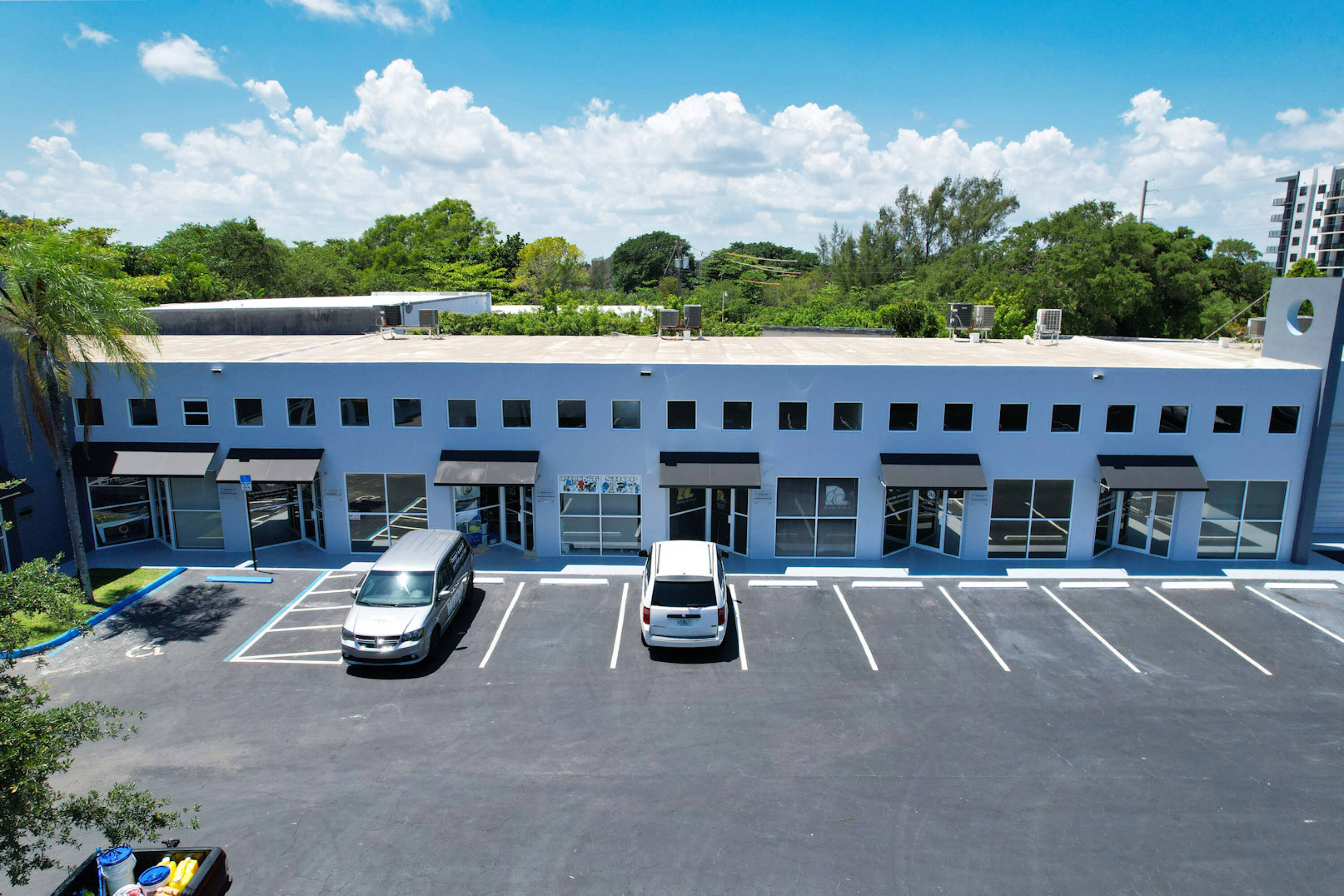 1249 Stirling Rd, Dania Beach, FL 33004