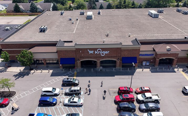 Pictures of Retail property located at 3544-3548,3680-3684 Gender Rd, Canal Winchester, OH 43110 for lease - image #1