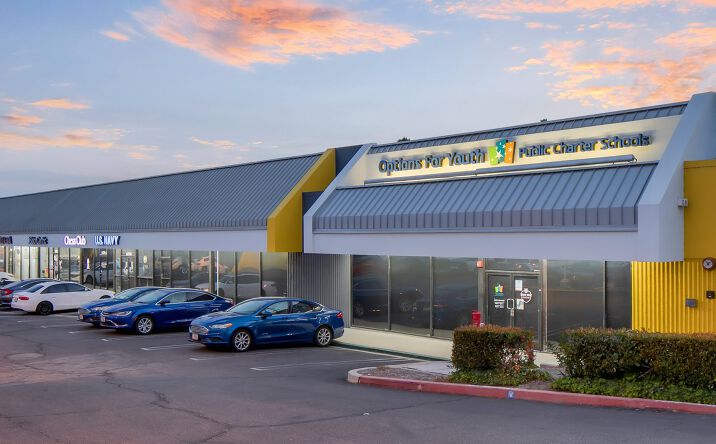 Pictures of Retail property located at 1348-1438 W 7th St, Upland, CA 91786 for lease - image #1