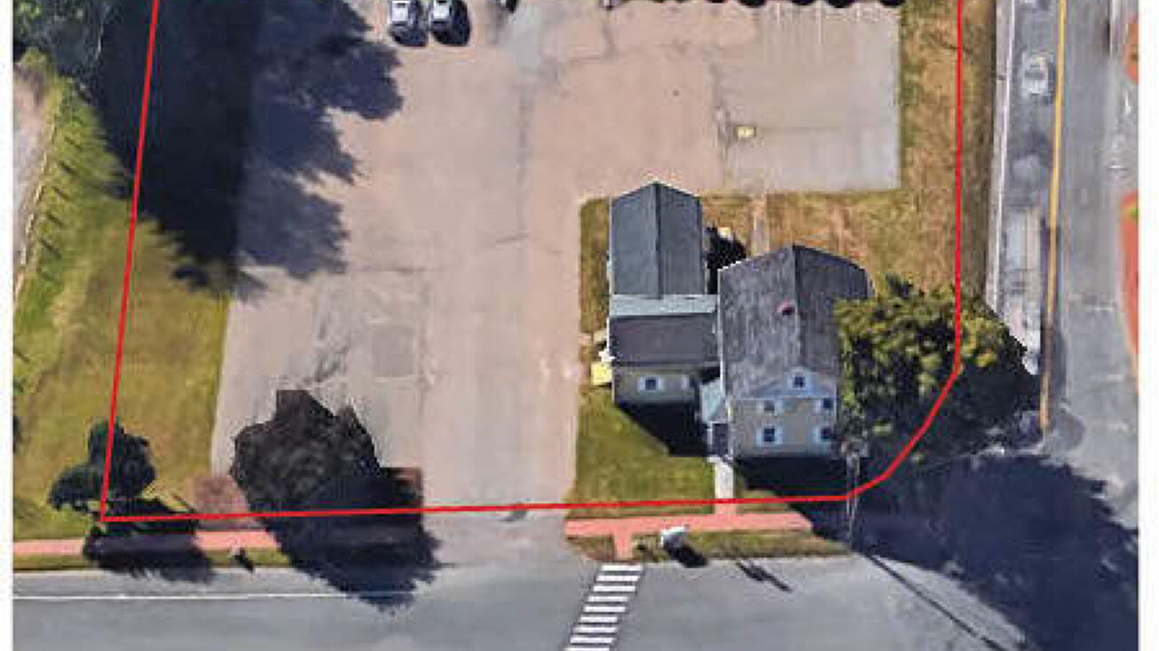 588 Main St, Somers, CT 06071