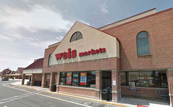 Pictures of Retail property located at 2600 Willow Street Pike, Willow Street, PA 17584 for lease - image #1