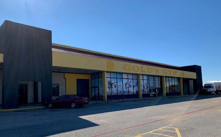 Pictures of Retail property located at 3040 Farm to Market 1960 Rd E, Houston, TX 77073 for lease - image #1