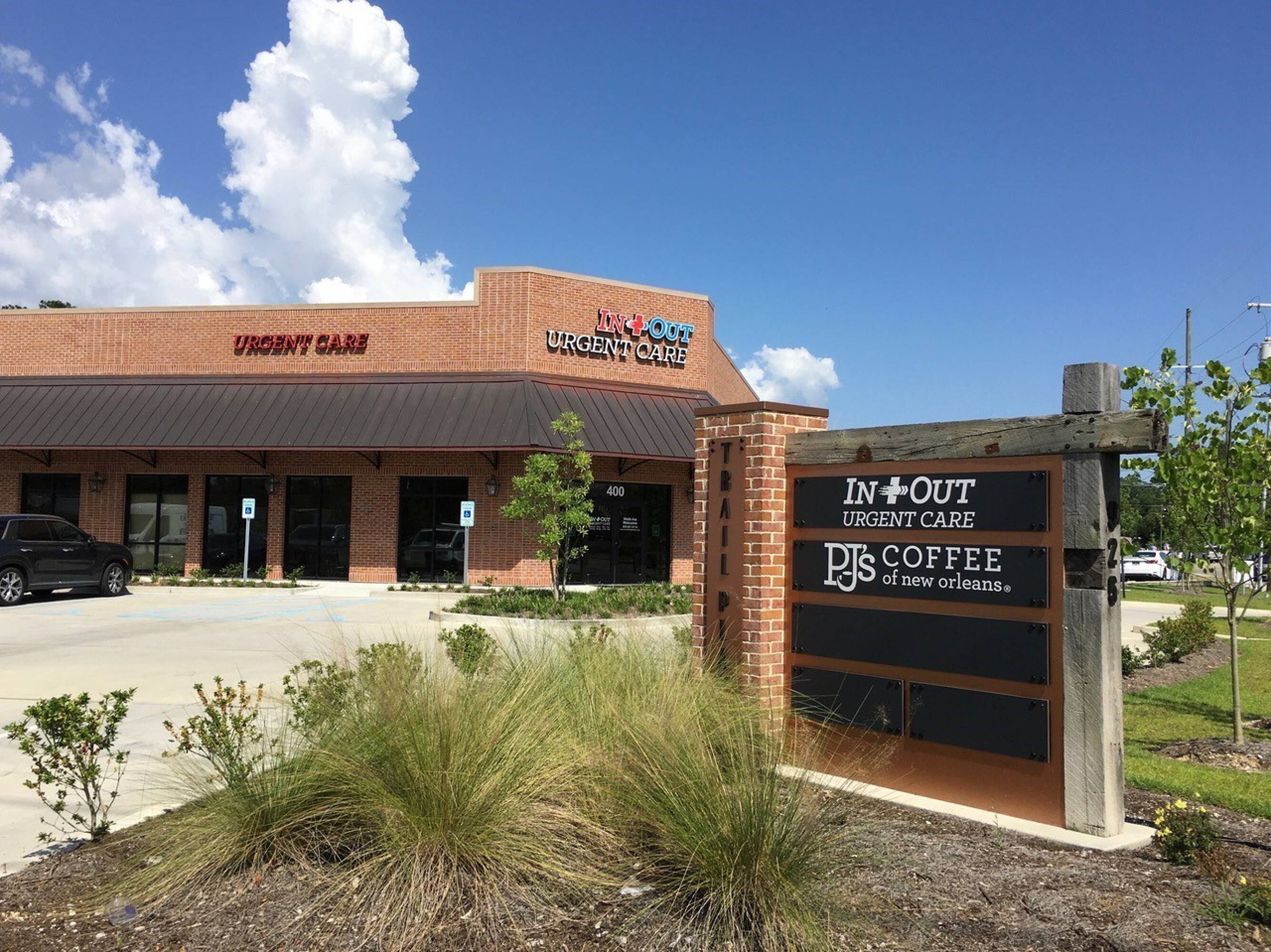 925 Girod St, Mandeville, LA 70448