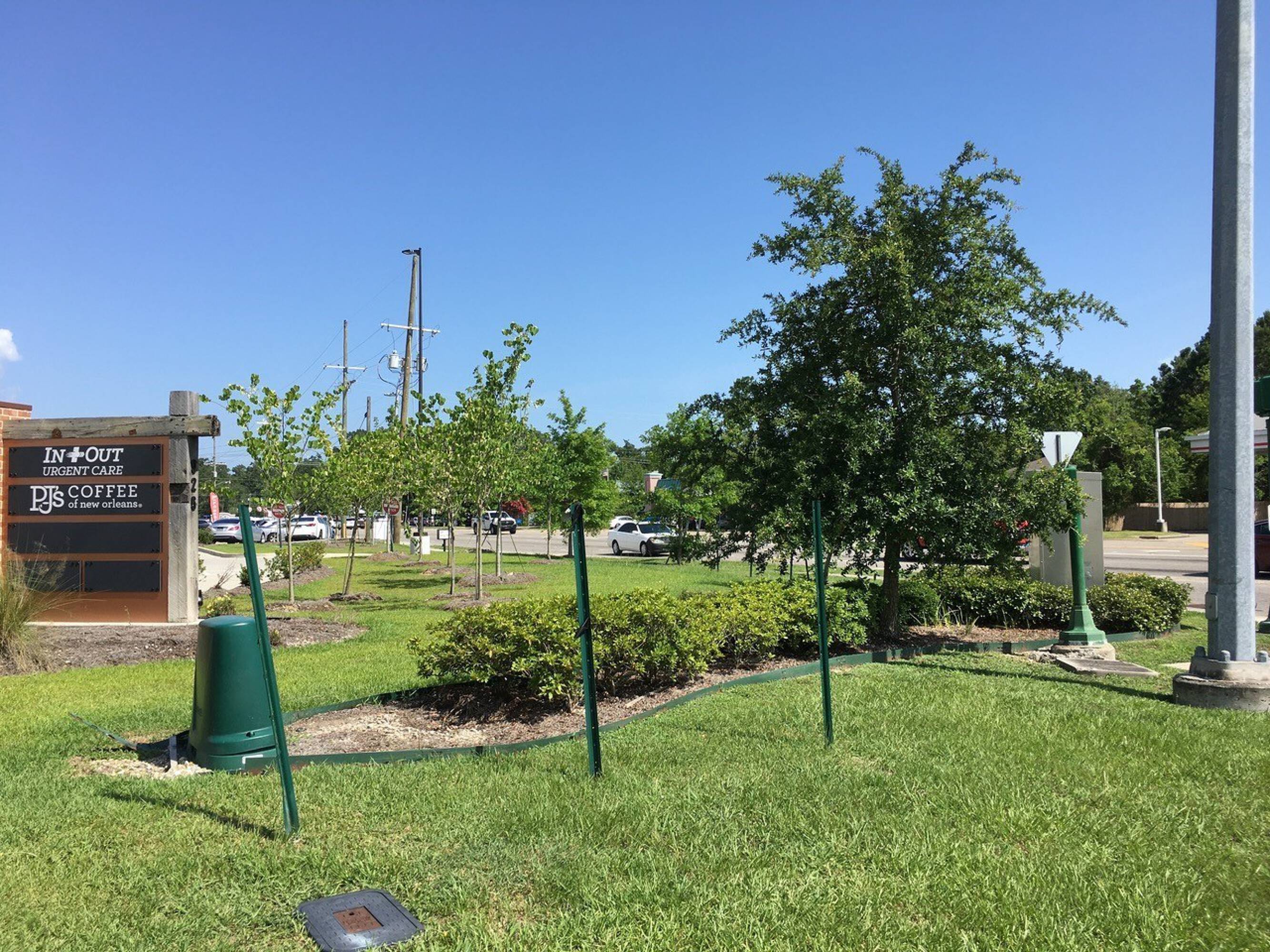 925 Girod St, Mandeville, LA 70448