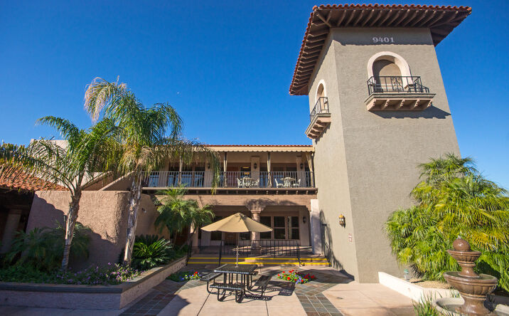 Pictures of Office property located at 9401-9403 W Thunderbird Rd, Peoria, AZ 85381 for lease - image #1