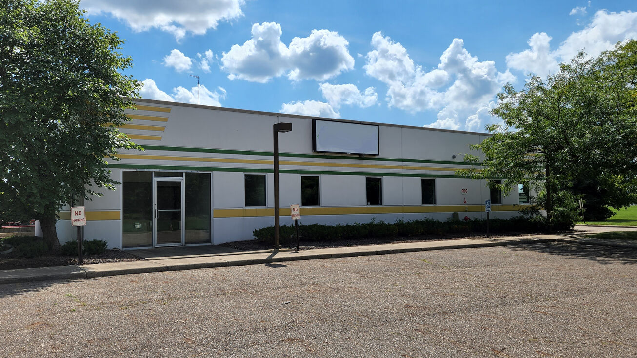 9608 Davis Hwy, Windsor charter Township, MI 48821 Office Space for Lease