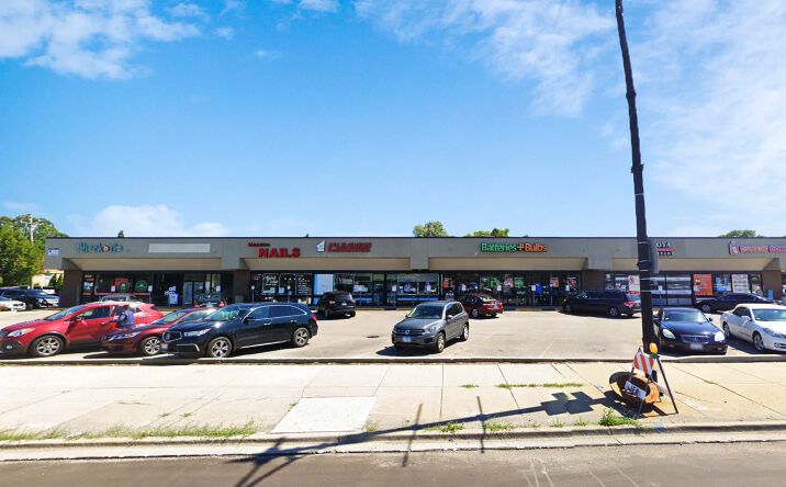 Pictures of Retail, Office property located at 7101 W North Ave, Oak Park, IL 60302 for lease - image #1