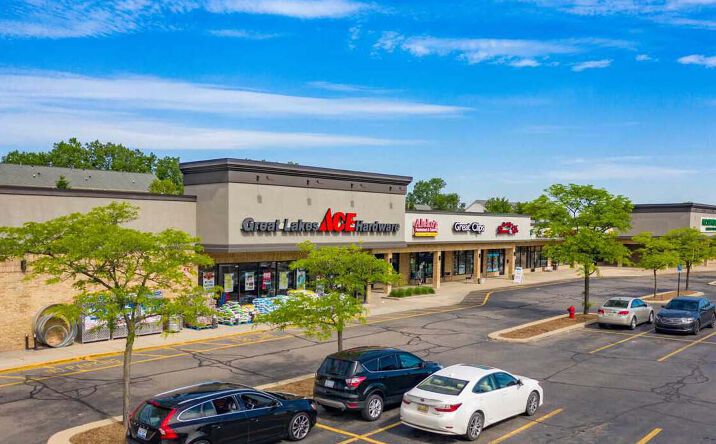 Pictures of Retail, Restaurant property located at 22171 Pontiac Trail, South Lyon, MI 48178 for lease - image #1