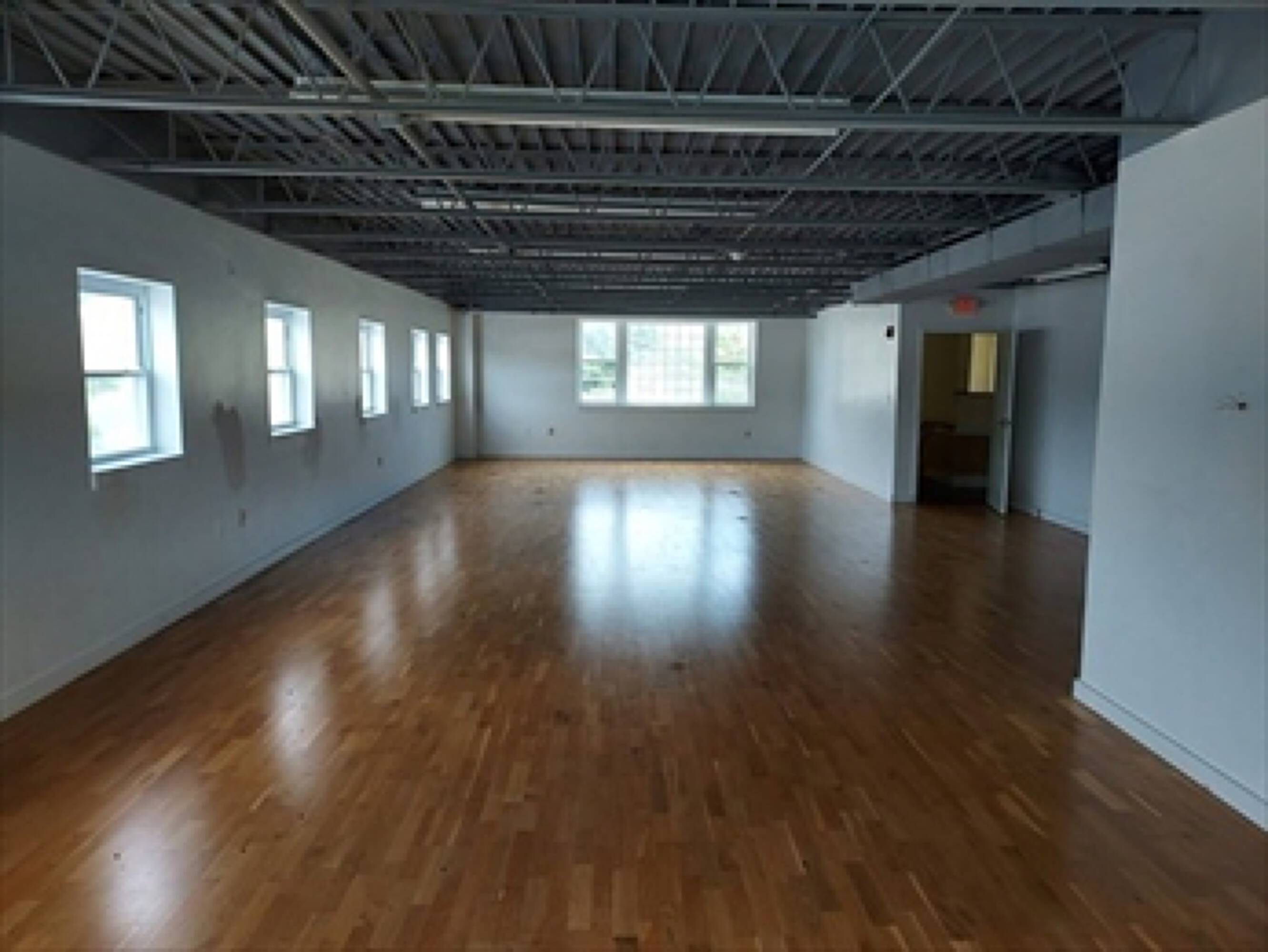 5 Andover Rd, Billerica, MA 01821